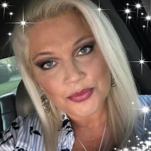 Meet your Posher, Joann